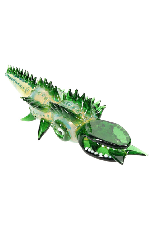 Color Changing Glass Gator Hand Pipe “Swamp Snapper” – 18″ – Assorted Colors